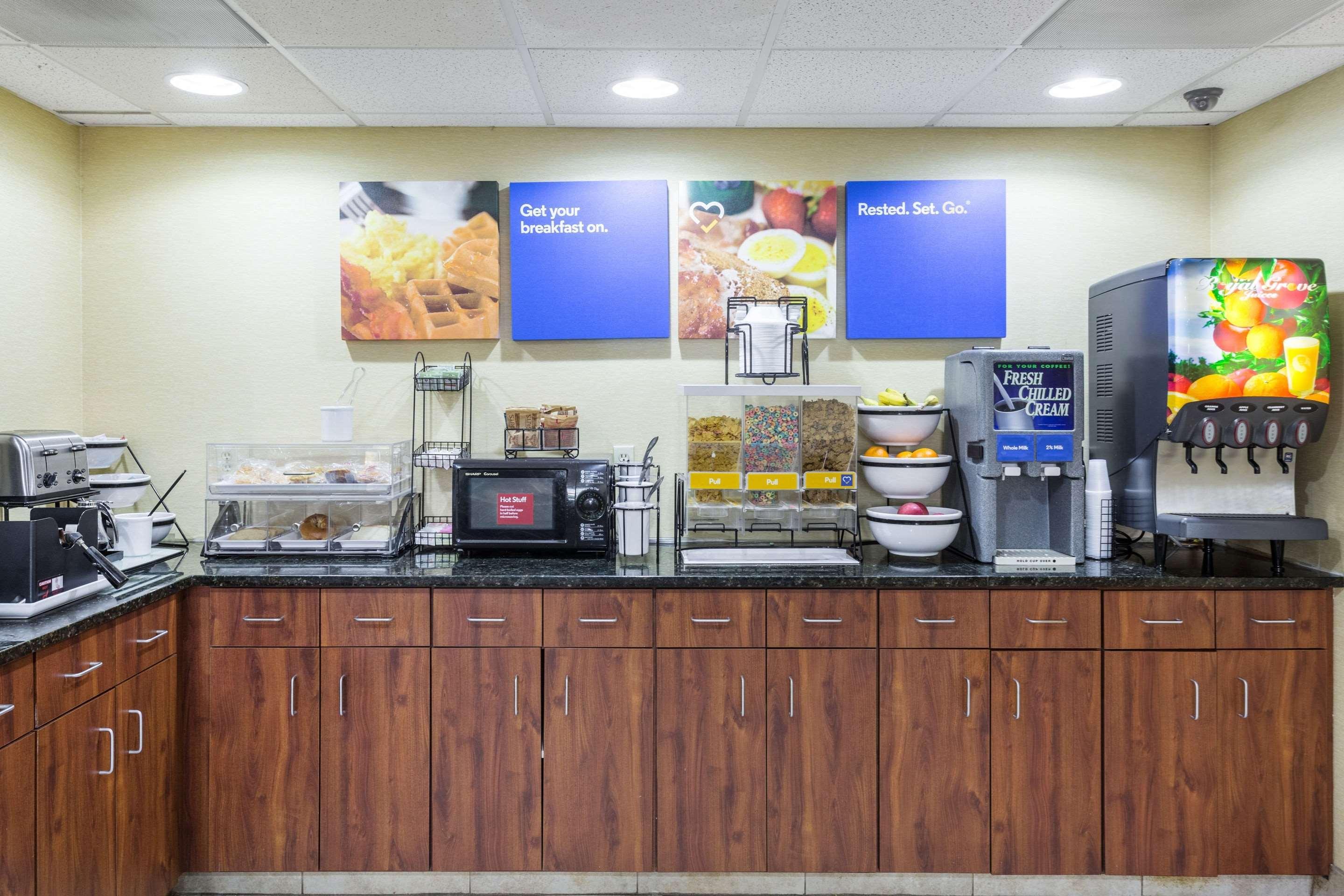 Comfort Inn Decatur Priceville Esterno foto
